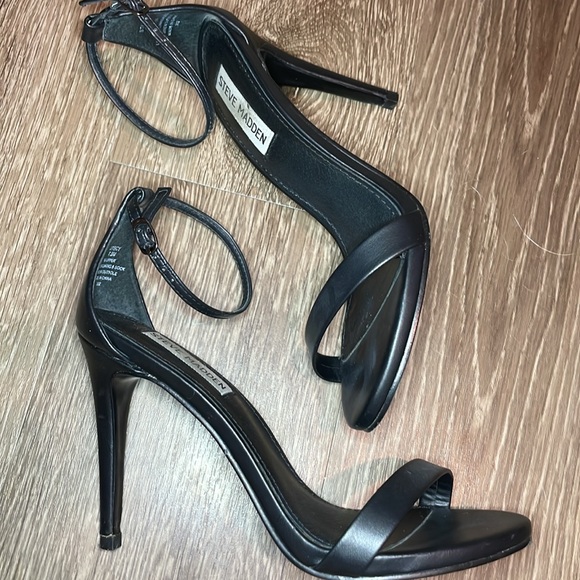 Steve Madden Stecy Women's Black Leather Strap Ankle High Heel Sandals 7.5 M - Picture 3 of 4